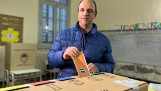 Votó Corral: "Votar en las primarias es tan importante como votar en la general"