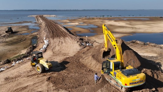 Llegó la máquina de perforación al Puerto de Santa Fe