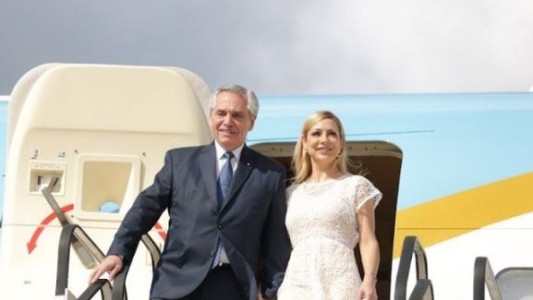 Alberto Fernández llegó a Bruselas para participar de la cumbre entre la Celac y la Unión Europea