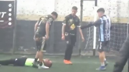 Brutal agresión a un árbitro durante un torneo de fútbol amateur