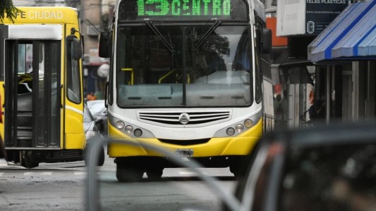 Colectivos: las empresas cumplieron con lo adeudado y no habrá paro