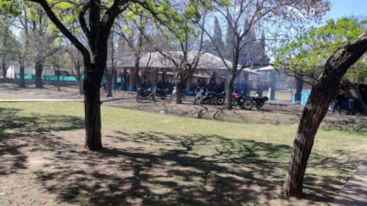 Trágico asesinato a balazos durante un partido de Fútbol en un camping en el sur provincial