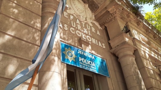 Detienen a un comisario y un suboficial de Esperanza: sospechan vínculos narcos