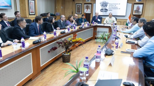 La UNL participó en la misión de cooperación internacional en la India junto a la comitiva de Santa Fe