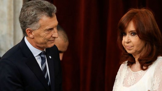 Macri lamentó que el FMI "ya está acá" y Cristina le respondió con firmeza: "Lo trajiste vos"