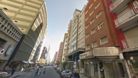 Una estudiante de 17 años cayó desde un octavo piso y murió en su viaje de egresados
