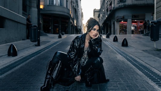 “Peligroso”: el mensaje de Lali Espósito por el triunfo de Javier Milei y la respuesta de Amalia Granata