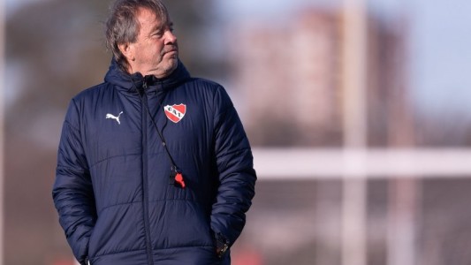 Ricardo Zielinski renunció al cargo de entrenador de Independiente