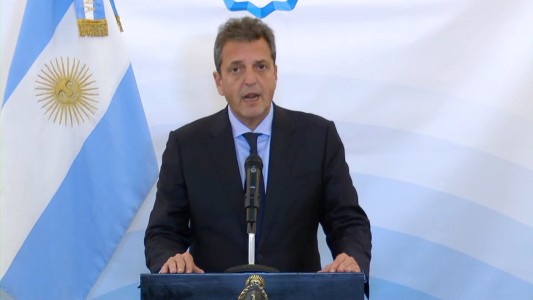 Massa anunció "reembolsos" para los comerciantes robados