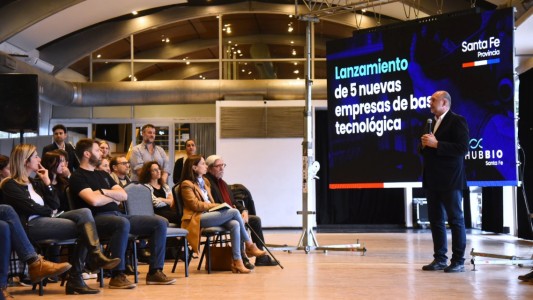 Perotti destacó la importancia de “acompañar a la ciencia y la tecnología”