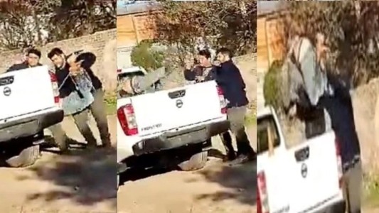 Vecinos ataron de pies y manos a un ladrón y lo tiraron a la caja del patrullero