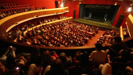 Llega Jairo al escenario del Centro Cultural Provincial