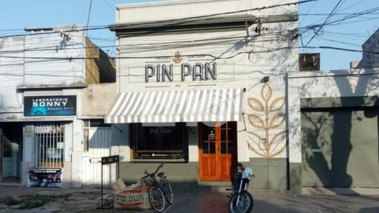 Robaron una panadería en el centro de la ciudad
