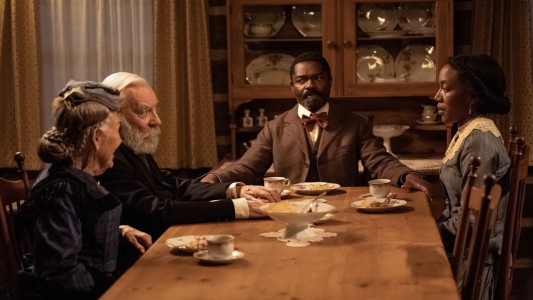 Paramount+ revela el tráiler y fecha de estreno de la serie original Hombre de Ley: Bass Reeves