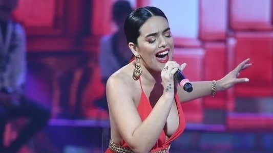 Llega Angela Leiva a Santa Fe para presentarse en ATE Casa España