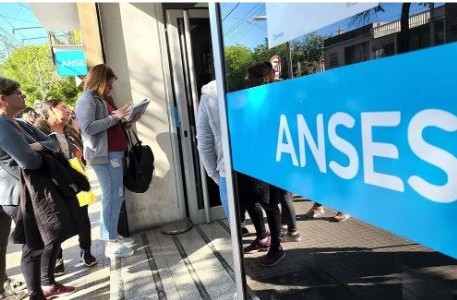 Desde hoy se pueden pedir los créditos de Anses para trabajadores