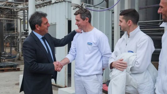 En Pilar, Massa anunció que se suspenden las retenciones a las exportaciones lácteas