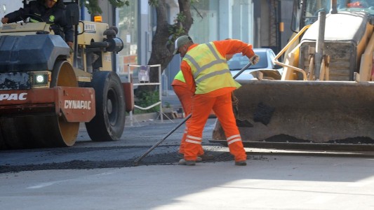 Trabajos de bacheo, iluminación y drenaje urbano previstos para este miércoles 4 de octubre