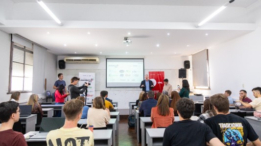 UNL: se desarrolló una nueva edición de Rally Latinoamericano de Innovación