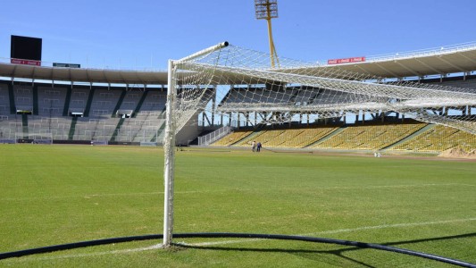 La AFA evalúa el cambio de escenario para que la Selección enfrente a Uruguay en noviembre
