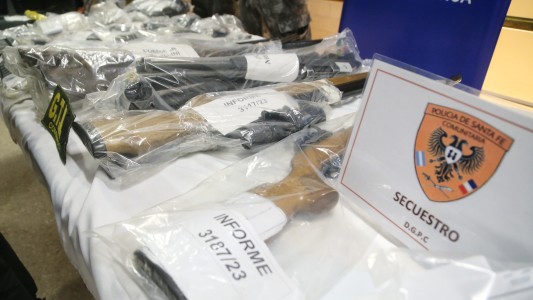 Brilloni brindó detalles sobre armas incautadas en operativos policiales