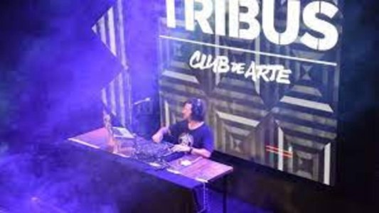 "Noche Rockstar" en Tribus Club de Arte