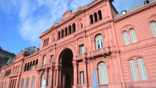 Amenaza de bomba en Casa Rosada: trabaja la Policía Federal