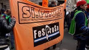 Profesionales de la salud de Santa Fe realizan paro de 24 horas