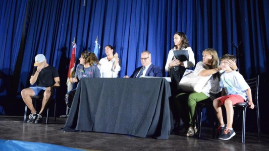 Este sábado se presentará la obra "¿Cuánto tiempo es un tiempito?" en ATE Casa España