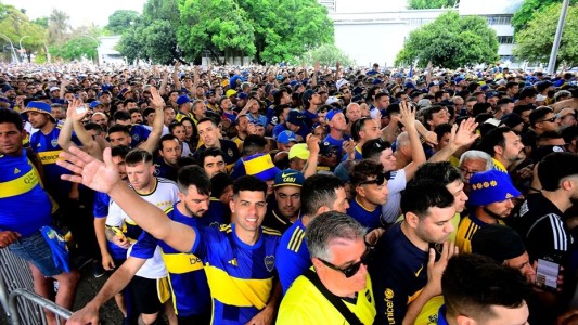 Tensión en la final de la Libertadores: la barra de Fluminense atacó a hinchas de Boca en el subte