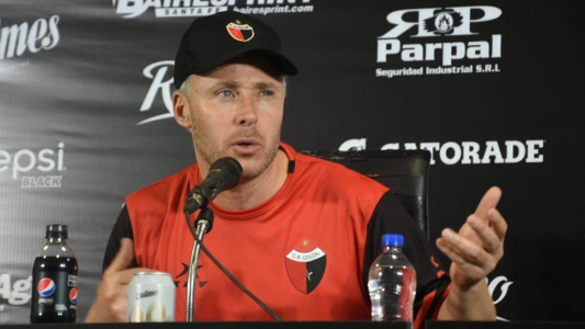 Israel Damonte, tras la victoria de Colón: “Estoy feliz por el resultado, y por las formas”