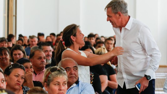 Con la entrega de 295 escrituras, Jatón superó los 1500 títulos otorgados