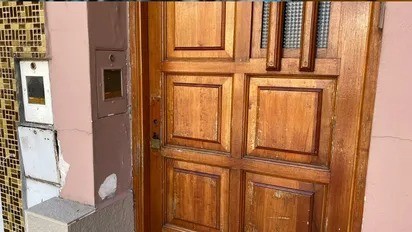 Robaron picaportes en Barrio Sur