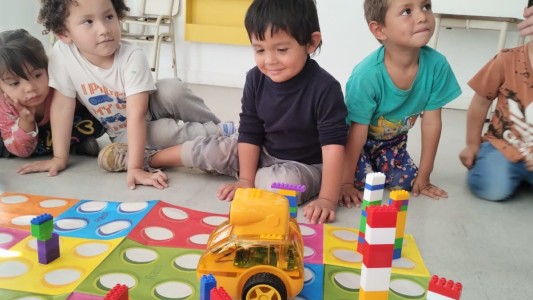 Tecnologías de Robótica Educativa en las salas de los Jardines Municipales