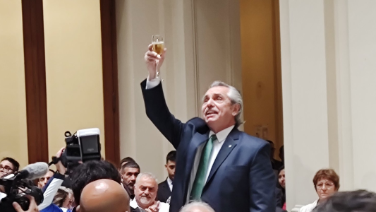 Alberto Fernández se despidió en la Casa Rosada: "Dejamos un país en marcha"