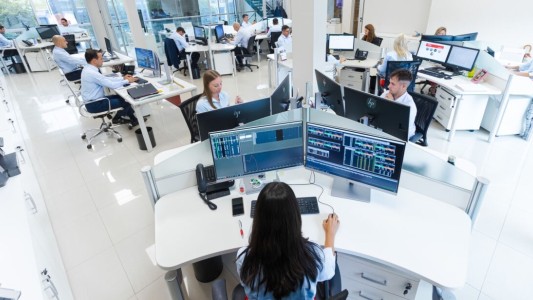 Segmento financiero: medidas económicas, dólar y en qué conviene invertir