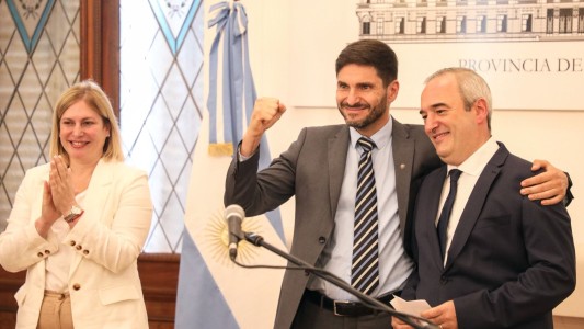 Pullaro tomó juramento a Domingo Rondina, nuevo Fiscal de Estado de la provincia