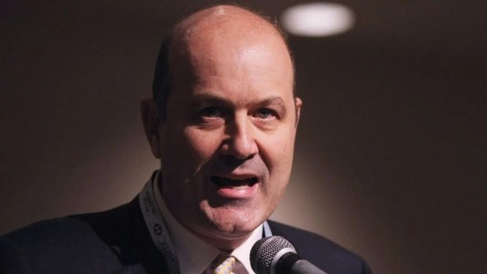 Sturzenegger: "Enviaremos un paquete más grande y sustancioso al Congreso"