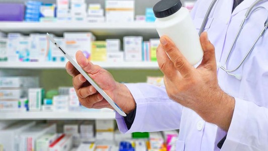 Medicamentos registran subas del 40% este mes y acumulan más del 300% anual