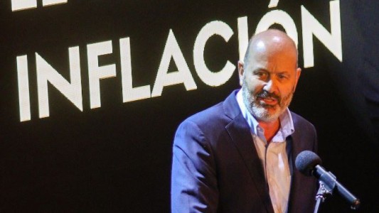 Sturzenegger anticipó que enviarán al Congreso otra ley que elimina 160 regulaciones