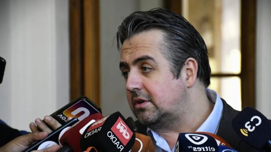 El ministro de Seguridad provincial reflotó el "proyecto cárcel"