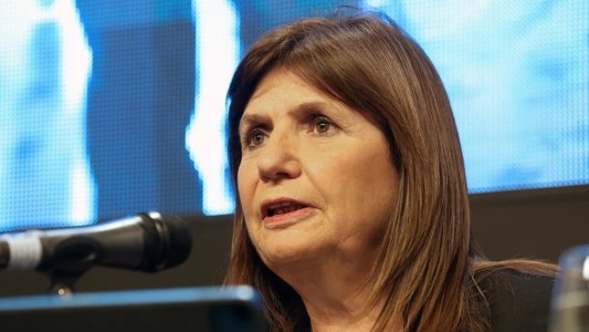 Bullrich le pidió a los legisladores de JxC: "un primer cheque en blanco al Presidente"