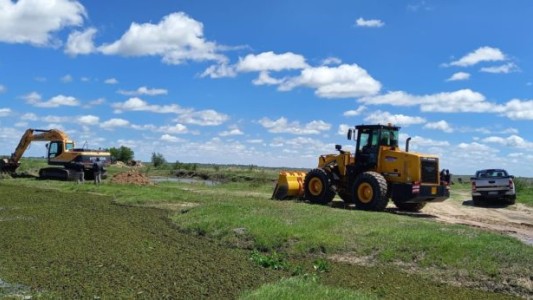 Emergencia hídrica: Provincia avanza con obras de reparación de defensas