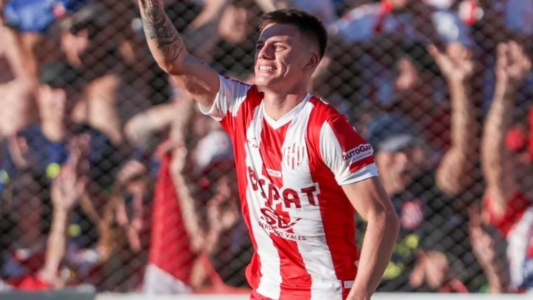 Unión: Zenón, contra el presidente