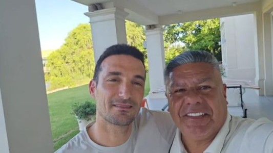 Lionel Scaloni y Claudio "Chiqui" Tapia se reunieron para definir el futuro de la Selección argentina