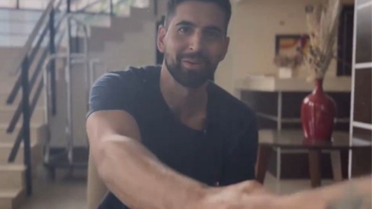 Manuel Vicentini fue presentado como jugador de Colón