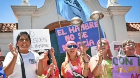 Vigilia antes del paro de la CGT: piqueteros acampan frente a la Quinta de Olivos