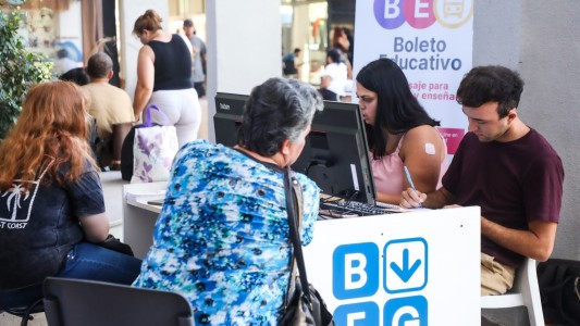 Presentaron el nuevo Boleto Educativo Gratuito: ya se anotaron 56.000 usuarios