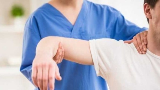 Kinesiólogos suspenderán atención con obras sociales por falta de actualización en las prestaciones