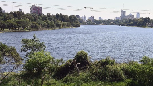 La Municipalidad recuperó gran parte del lago del Parque Sur y se habilitaron los deportes náuticos